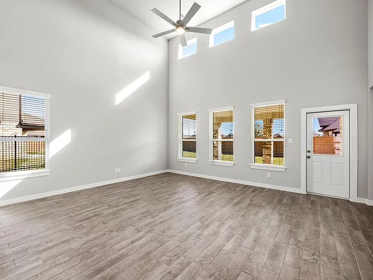32407 Hamilton Crest Ct — Photo 17