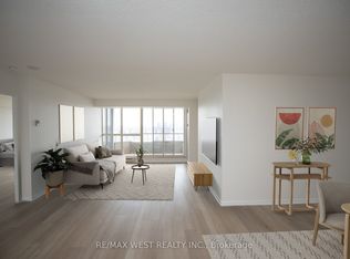 10 Torresdale Ave #1701, Toronto, ON M2R 3V8