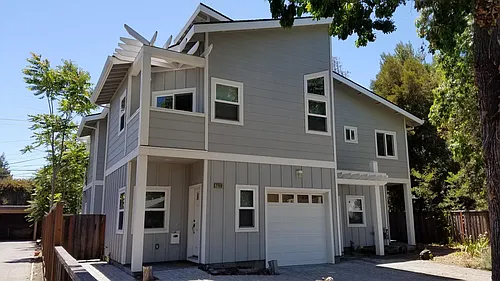2460 High St Photo 1