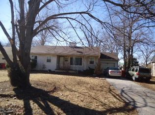 1817 S Missouri Ave, Springfield, MO 65807