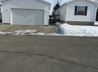 737 Basil Ln SE, Rochester, MN 55904