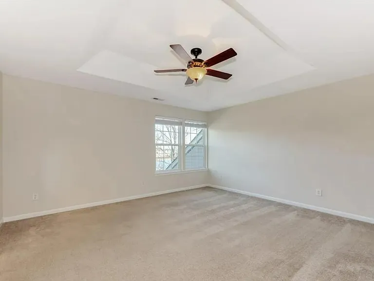 4015 Fenworth Ct — Photo 15