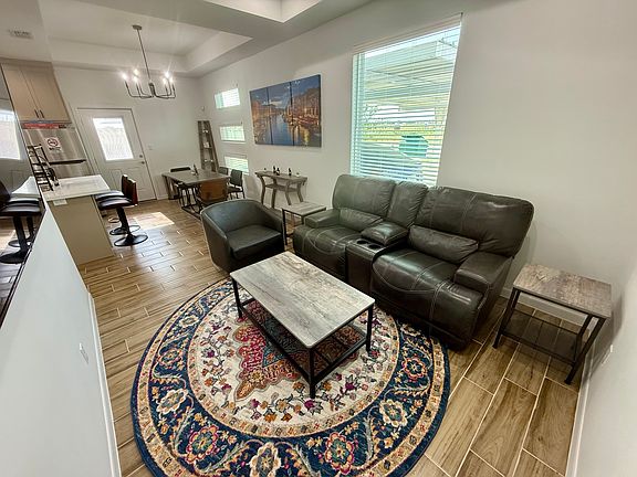 3rd image of 3309 Wolf Creek Ave #1
