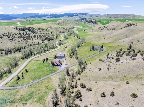 179 Montana Ranch Trl, Gallatin Gateway, MT 59730