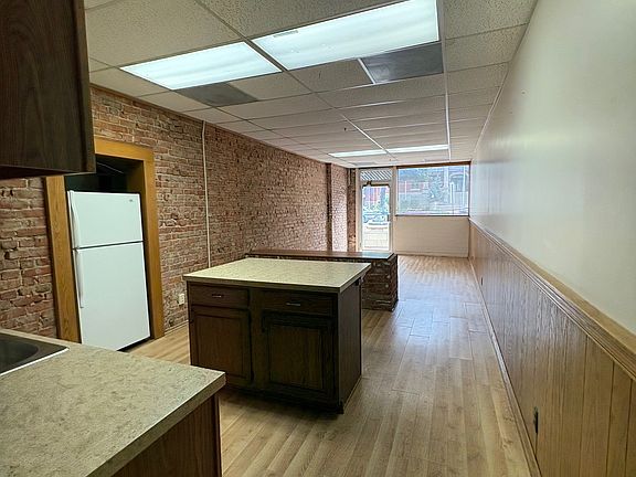 2nd image of 218 W Central Ave #1AAPT-1A