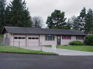 4205 Ginkgo St, Tillamook, OR 97141