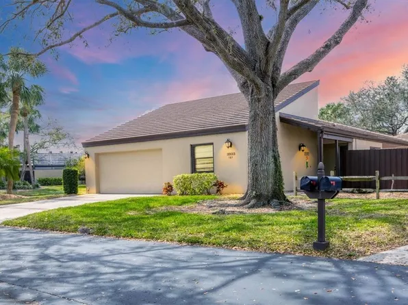 3933 Glen Oaks Manor Dr, Sarasota, FL 34232