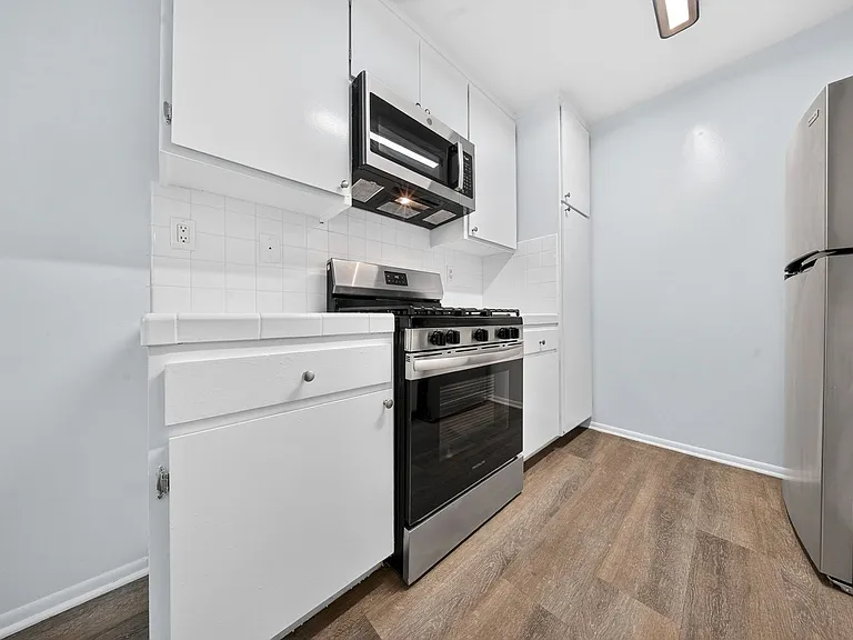 5650 Fair Ave — Photo 14