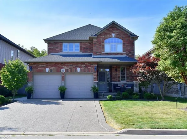 12 Degrow Cres, Hamilton, ON L0R 1C0