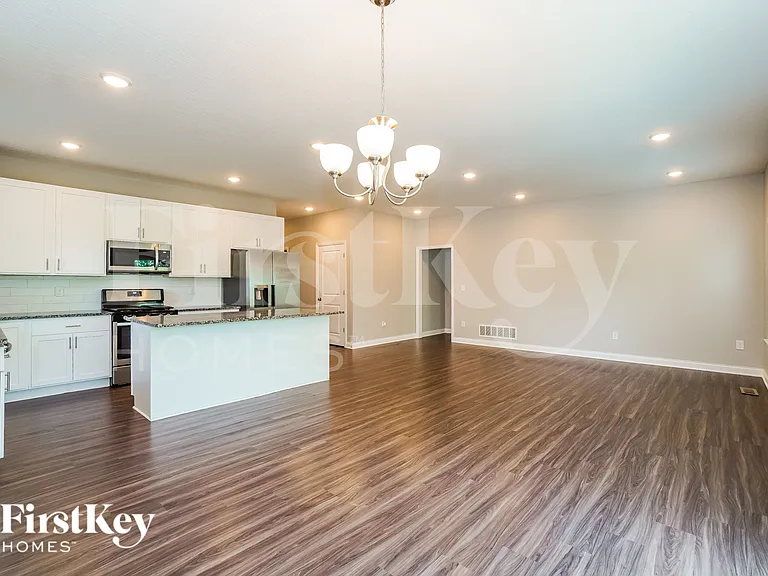 1924 Ream Dr — Photo 6