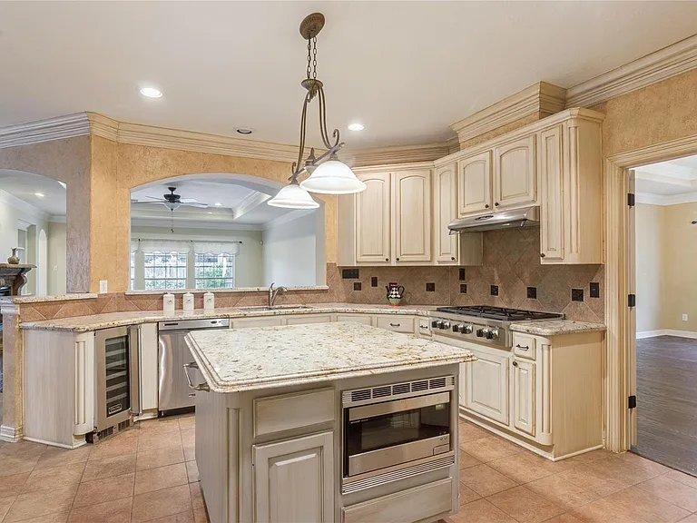 5306 Norborne Ln — Photo 10