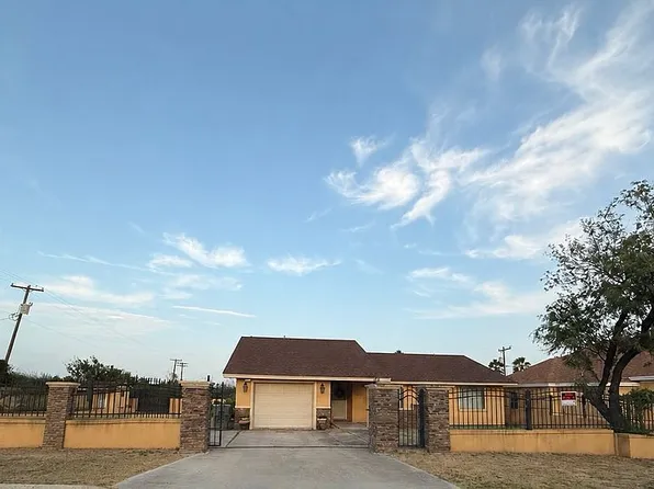 484 Dr Mario E Ramirez Ave, Roma, TX 78584
