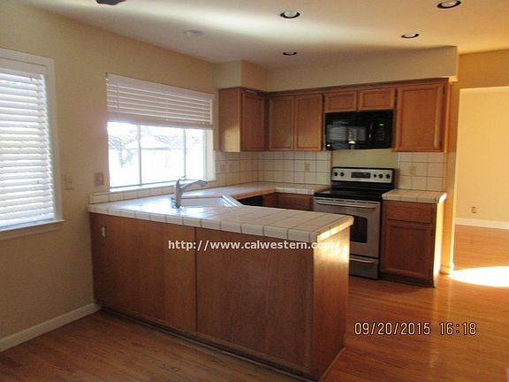 2nd image of 1100 Calle Almaden