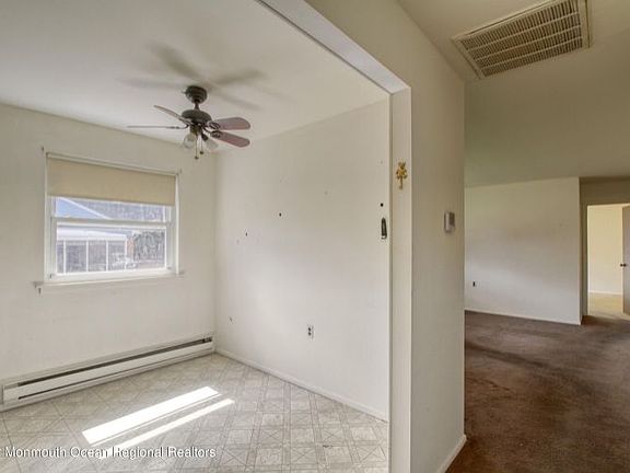 4th image of 16A Valley Forge Dr