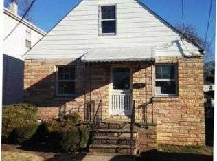 38 Fritz St, Bloomfield, NJ 07003