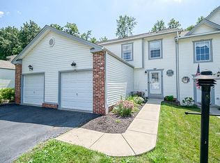 202 Chelsea Dr, Imperial, PA 15126