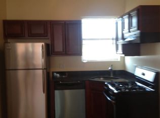 3946 N Whipple St #2, Chicago, IL 60618