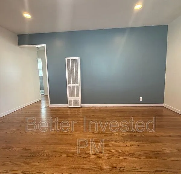2400 39th Ave #3 — Photo 7