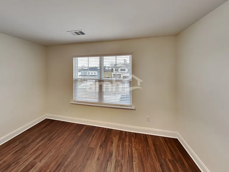 2011 Williamshire Ln — Photo 21