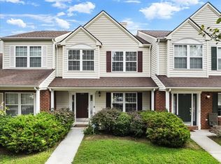 300 Willow Oak Dr, Christiansburg, VA 24073