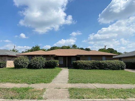 2nd image of 1411 Blackwell Dr