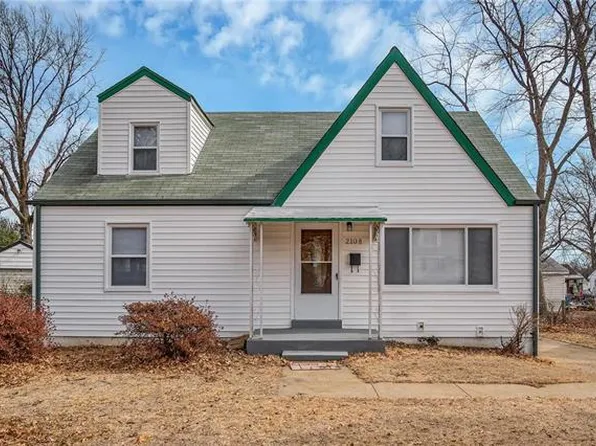 2108 Wismer Ave, Saint Louis, MO 63114