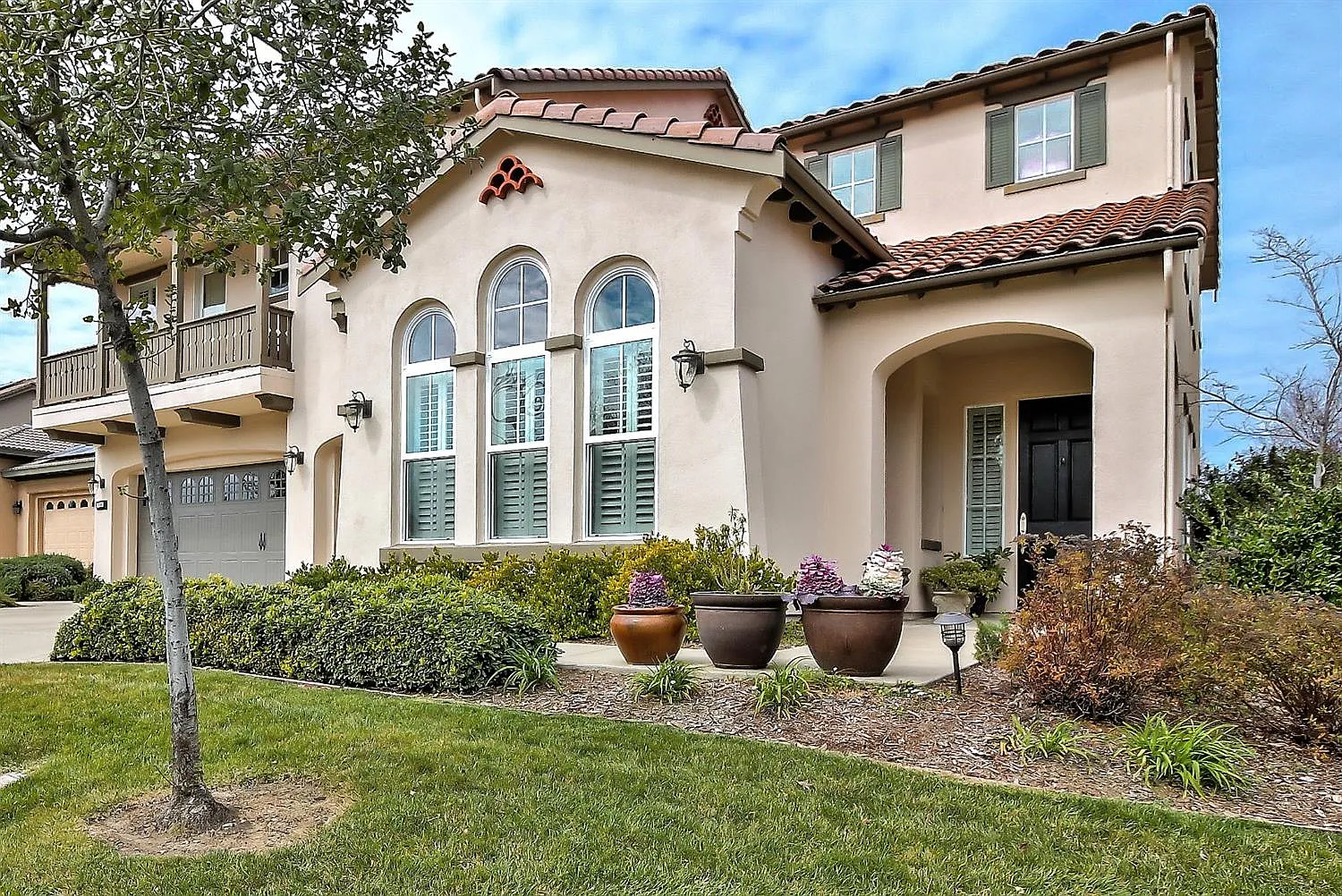 711 Stanfel Pl photo 1