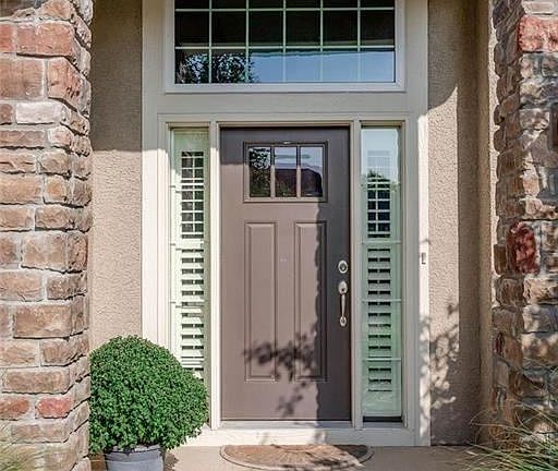 2nd image of 4109 NE Edmonson Cir