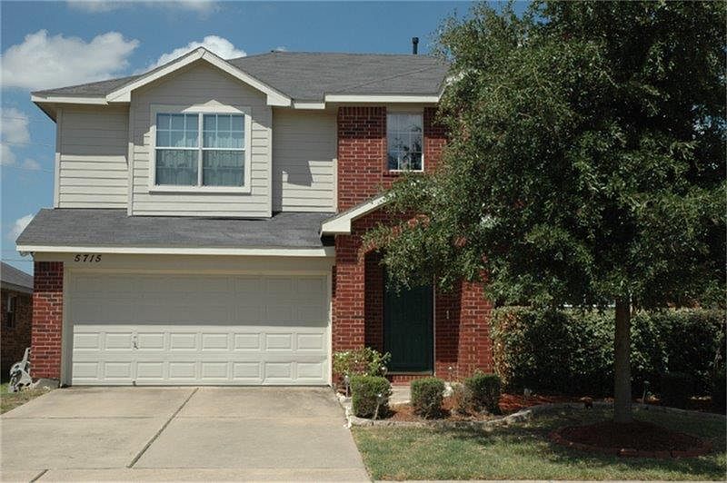 1st image of 5715 Brookhollow Pine Trl