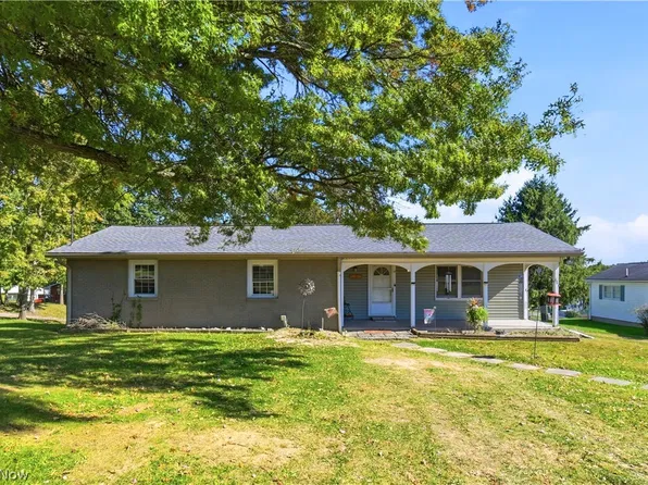 48 Shandon Ave, Zanesville, OH 43701