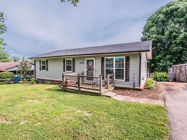 104 Pocahontas Trl, Glasgow, KY 42141