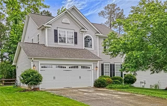 2nd image of 10003 Dauphine Dr
