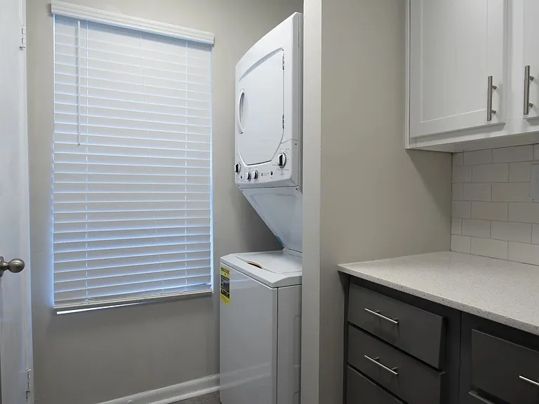 Enclave Residences LLC — Photo 13