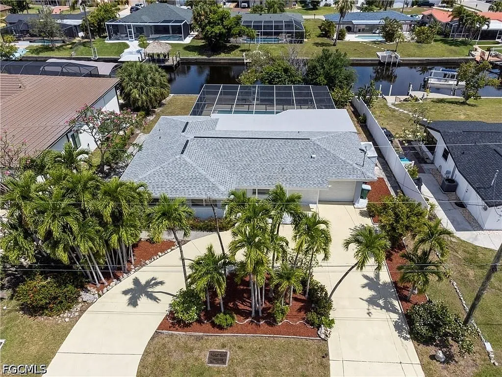 Building Photo - 1453 Venetian Ct