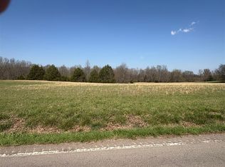 5046 Bowling Green Rd, Scottsville, KY 42164