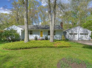 64 Deans Mill Rd, Stonington, CT 06378