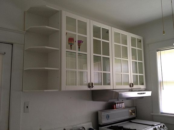 2nd image of 937 Harrington Ave #B