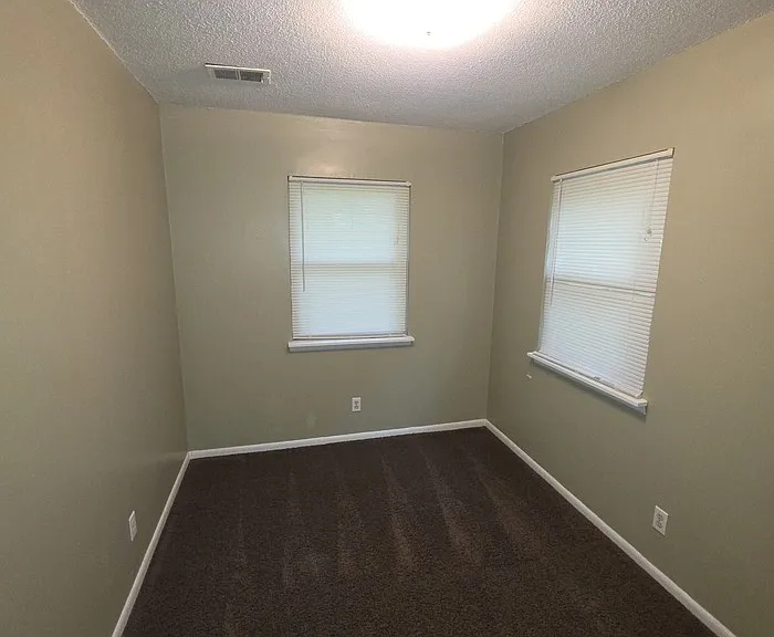 23 N Riley St #217 — Photo 12
