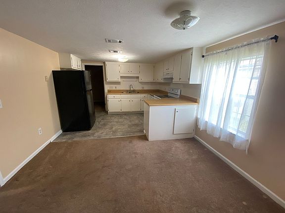 4th image of 1006 Massalina Dr