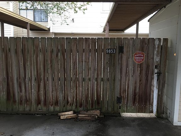 Entrance through Garage