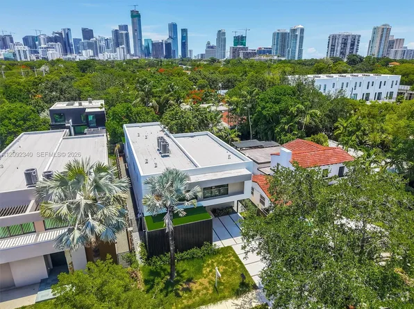 (undisclosed Address), Miami, FL 33129