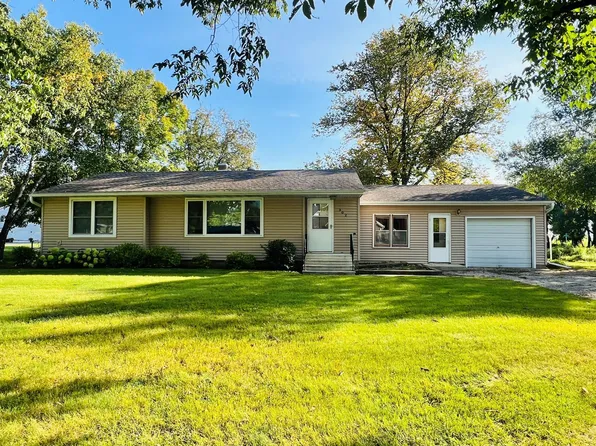 302 Lois Ave S, Herman, MN 56248