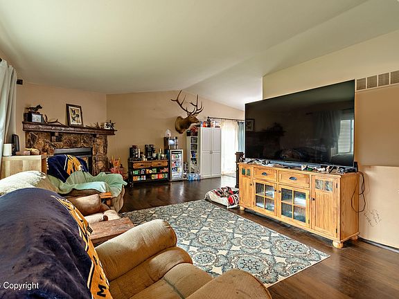 5th image of 3200 Fitzpatrick Dr