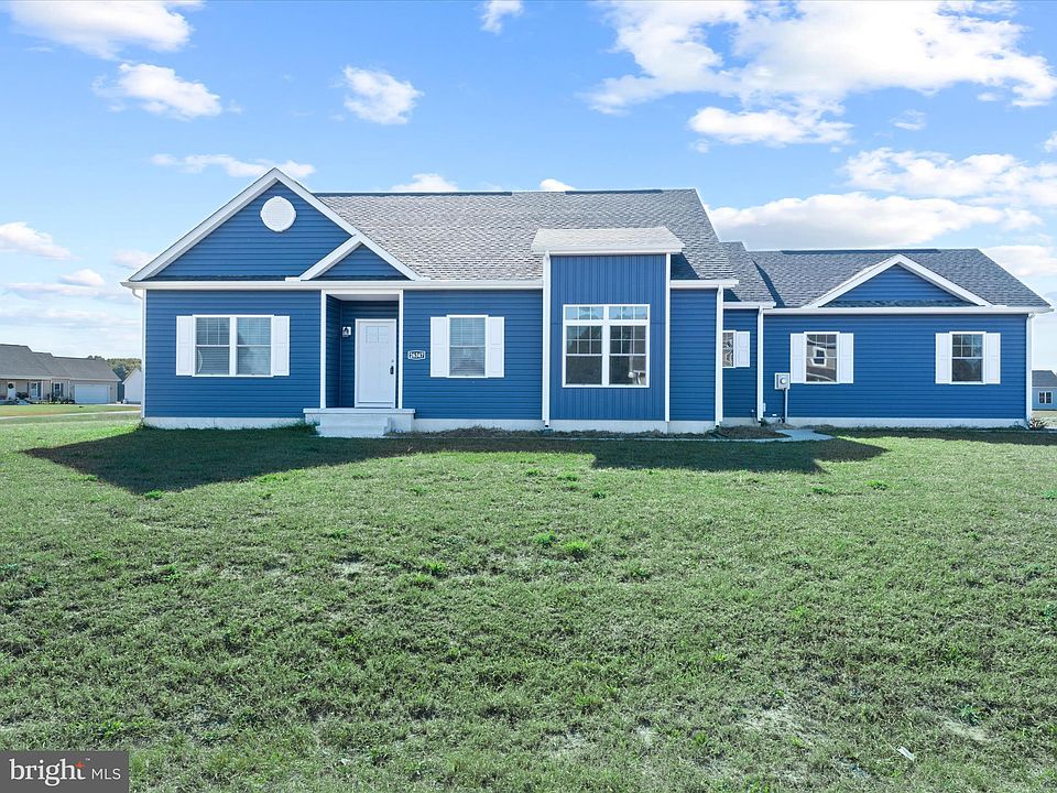 1st image of 26347 Meadow Ln