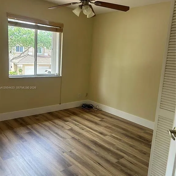 15851 SW 10th St — Photo 3
