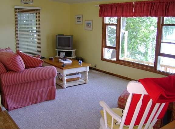 5th image of 360 Neuman St