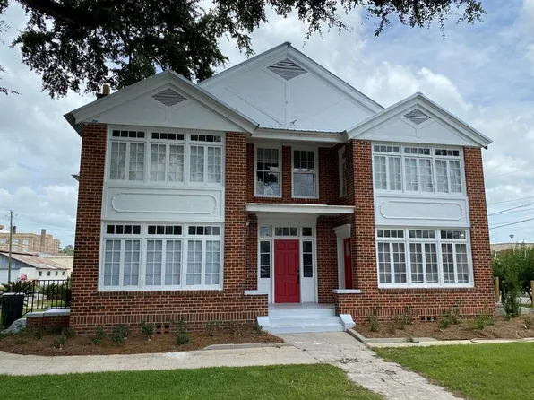 150 Church St SW, Pelham, GA 31779