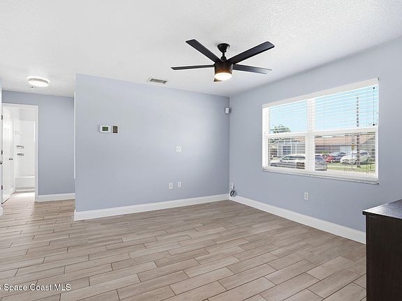 5th image of 2936 Pembroke Rd