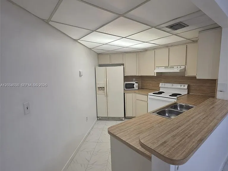 9429 Fontainebleau Blvd #20733 — Photo 4
