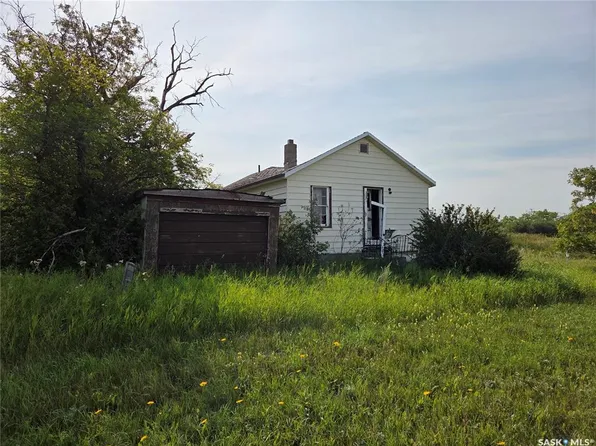 8 Sutherland STREET, Insinger Rm No. 275, SK S0A 1L0